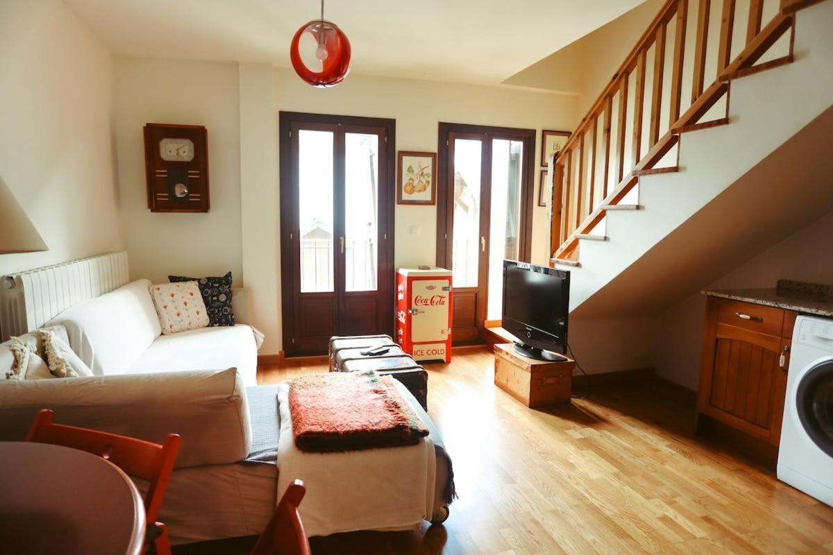 Casa Estela Duplex En Lanuza Εξωτερικό φωτογραφία